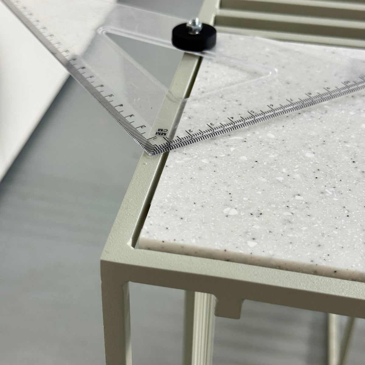SAMPLE | Bijzettafels set van 2 | Grijs/Wit