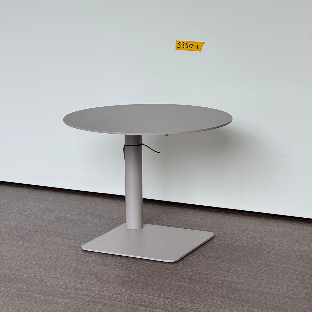 SUNNY LOW | Bijzettafel | Silky Taupe | S350-1