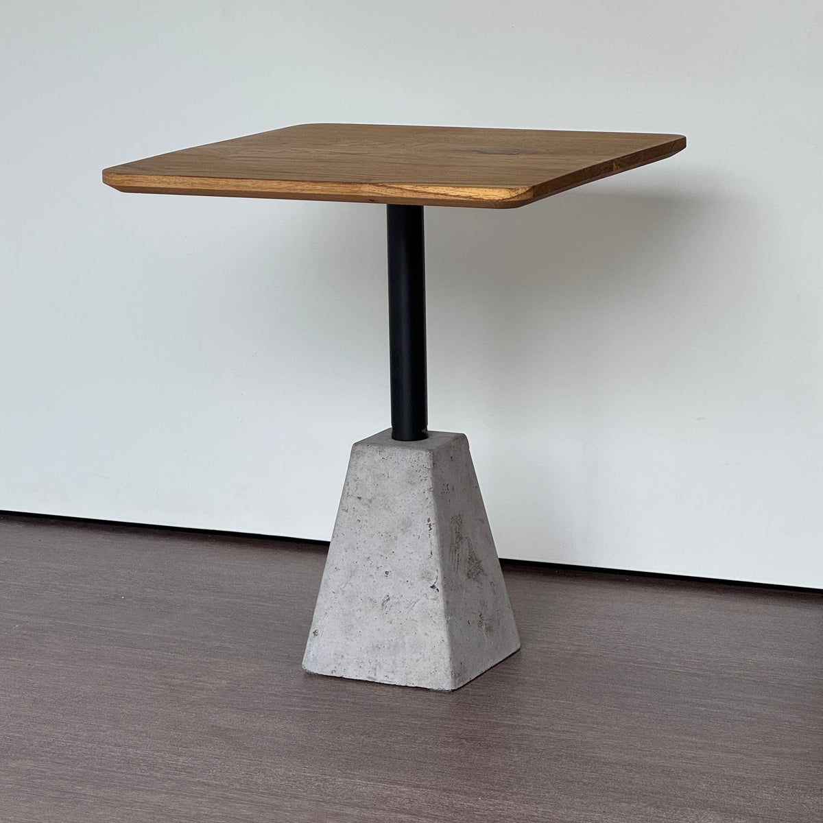SAMPLE | Bijzettafel | Zwart/Beton/Eiken