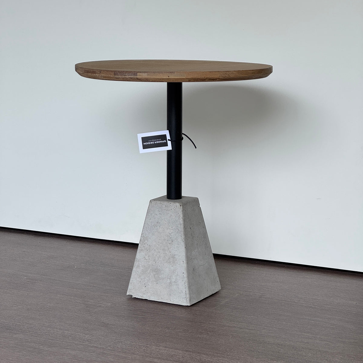 SAMPLE | Bijzettafel | Zwart/Beton/Eiken