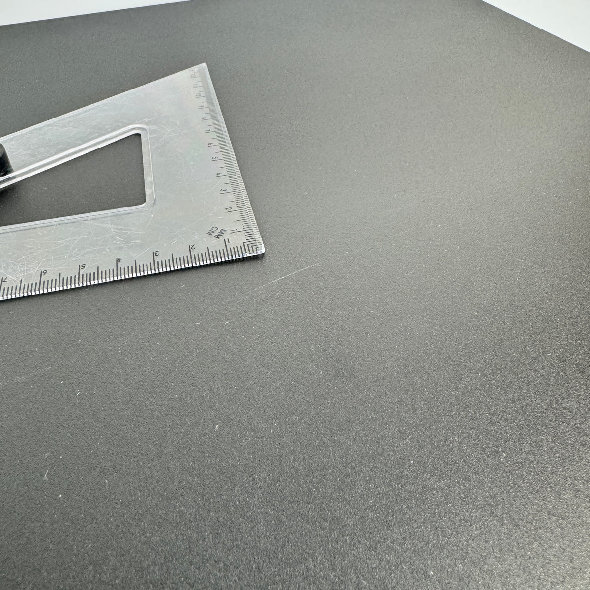 SAMPLE | Bijzettafel | Zwart