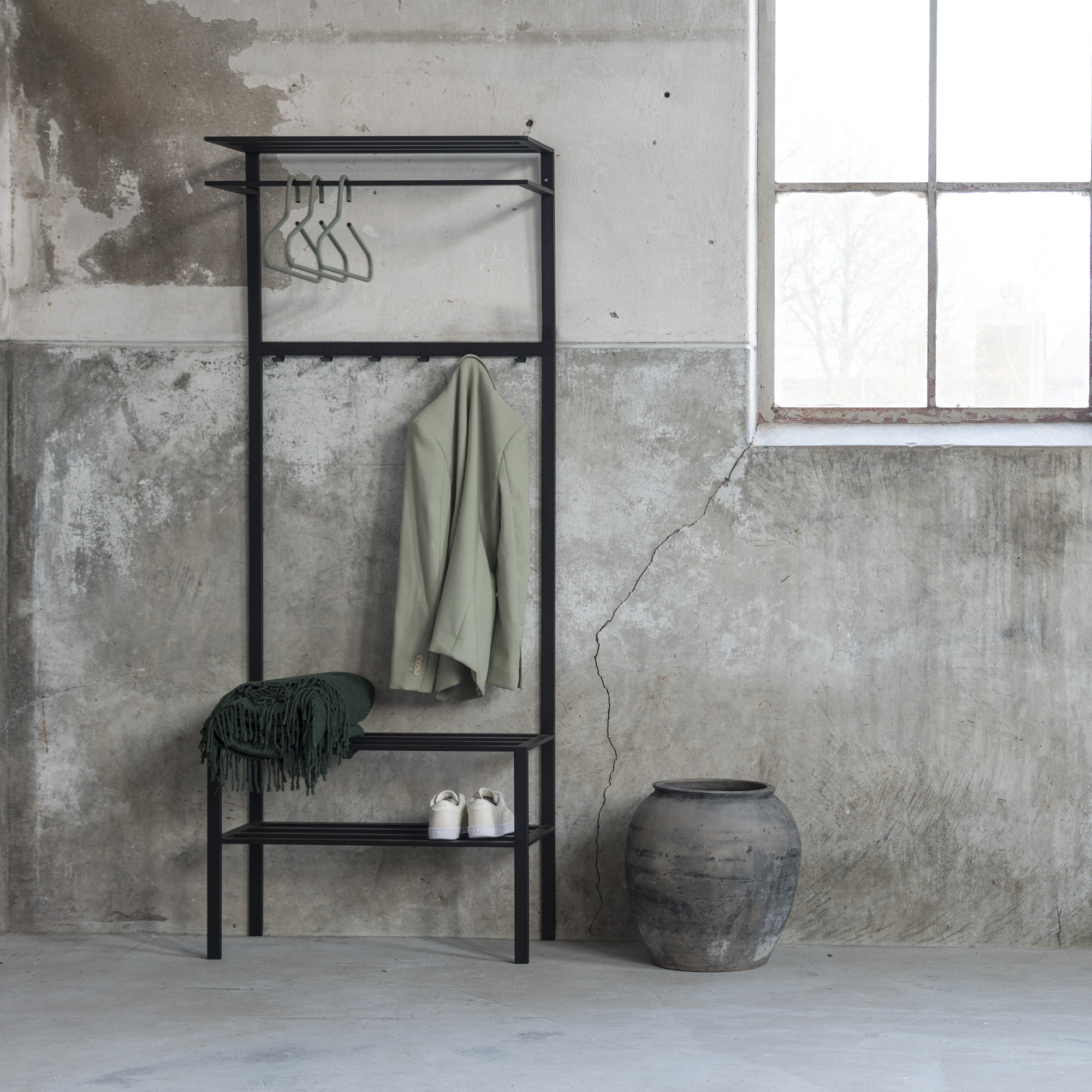 IVAR 2 Coat rack - Black_1