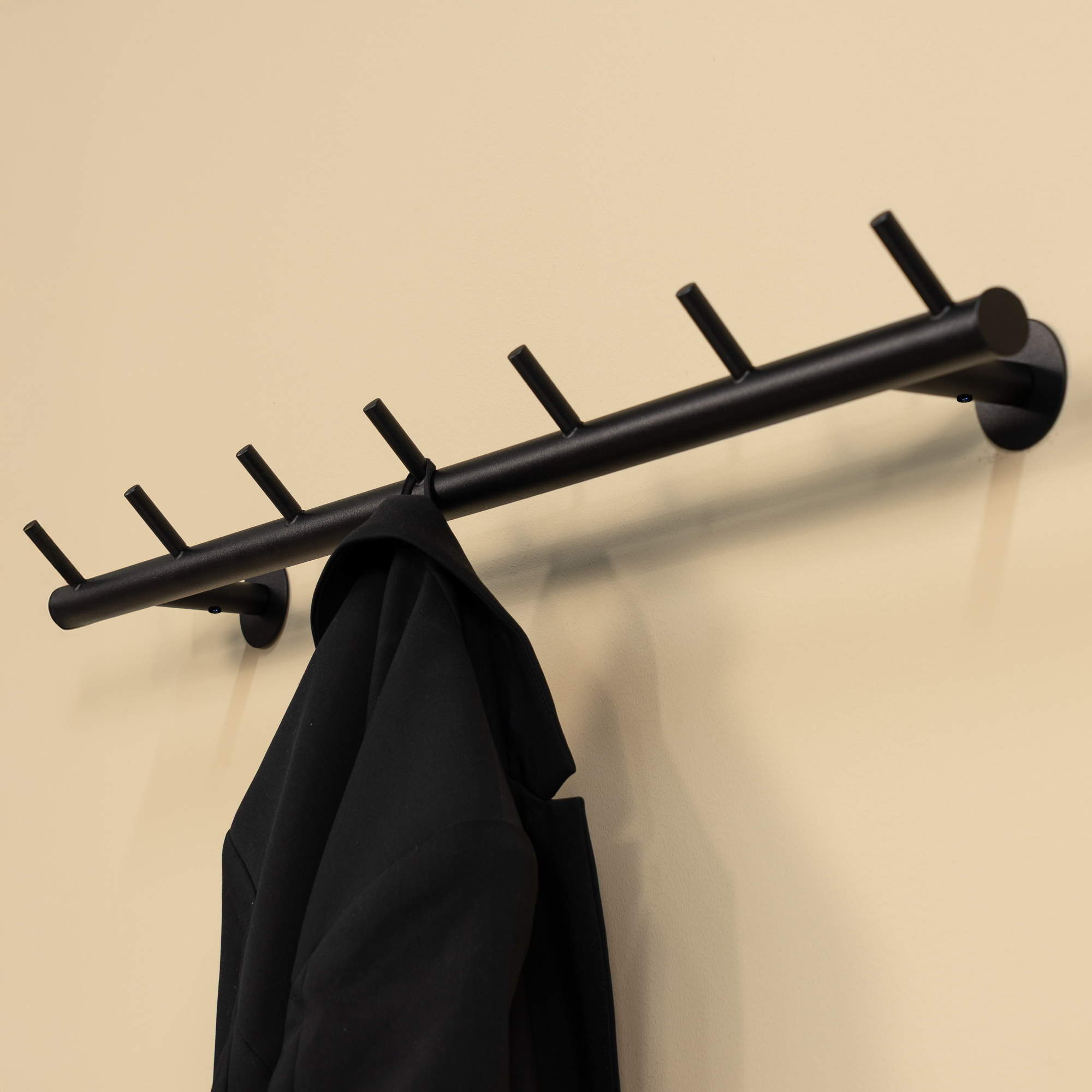 ODIN 03 Wandgarderobe - Schwarz_1