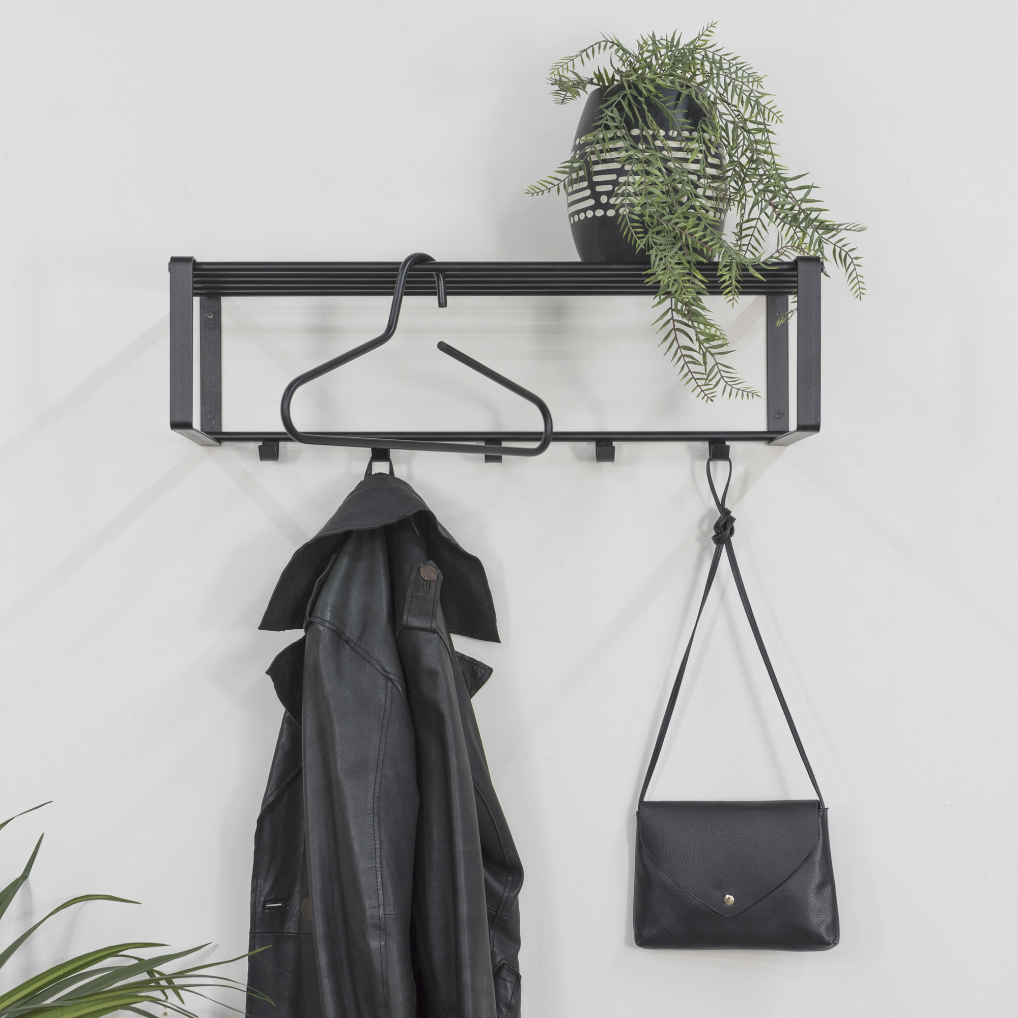REX 2 Coat rack - Black_1