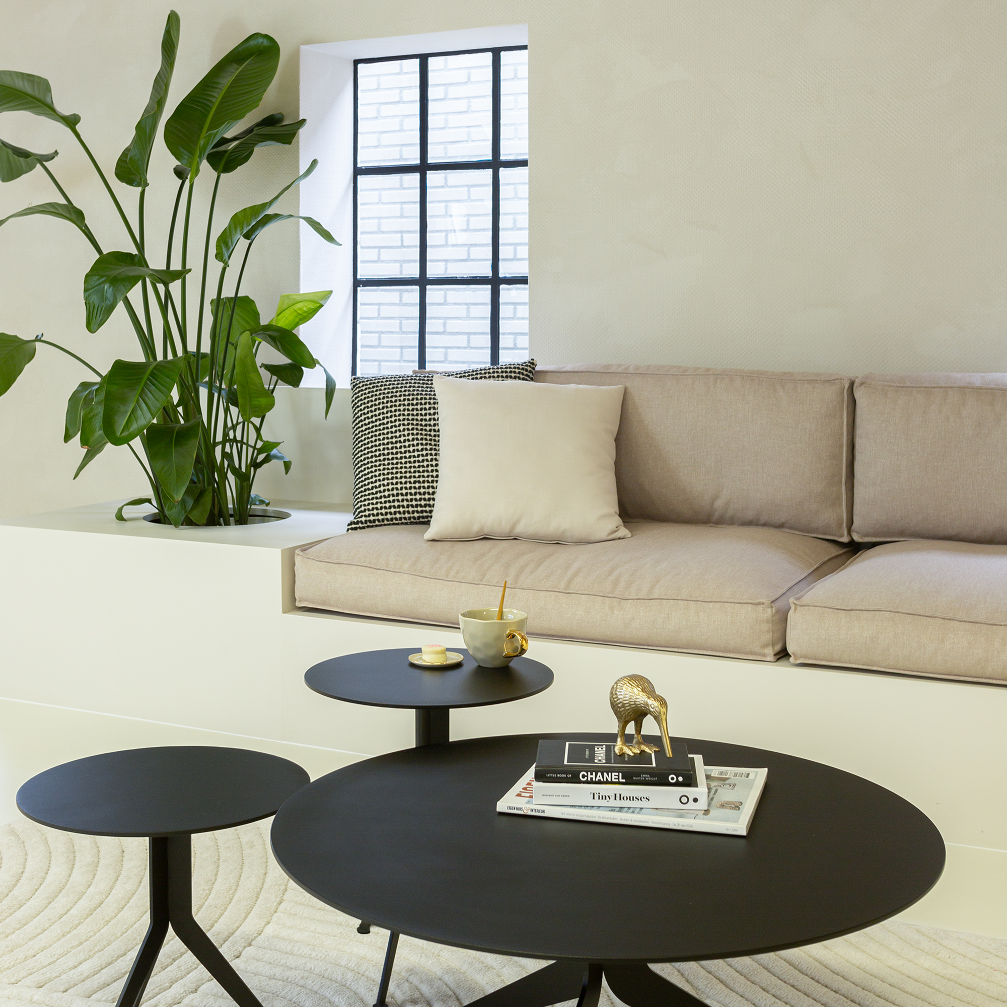 DALEY HIGH Side table - Black_7