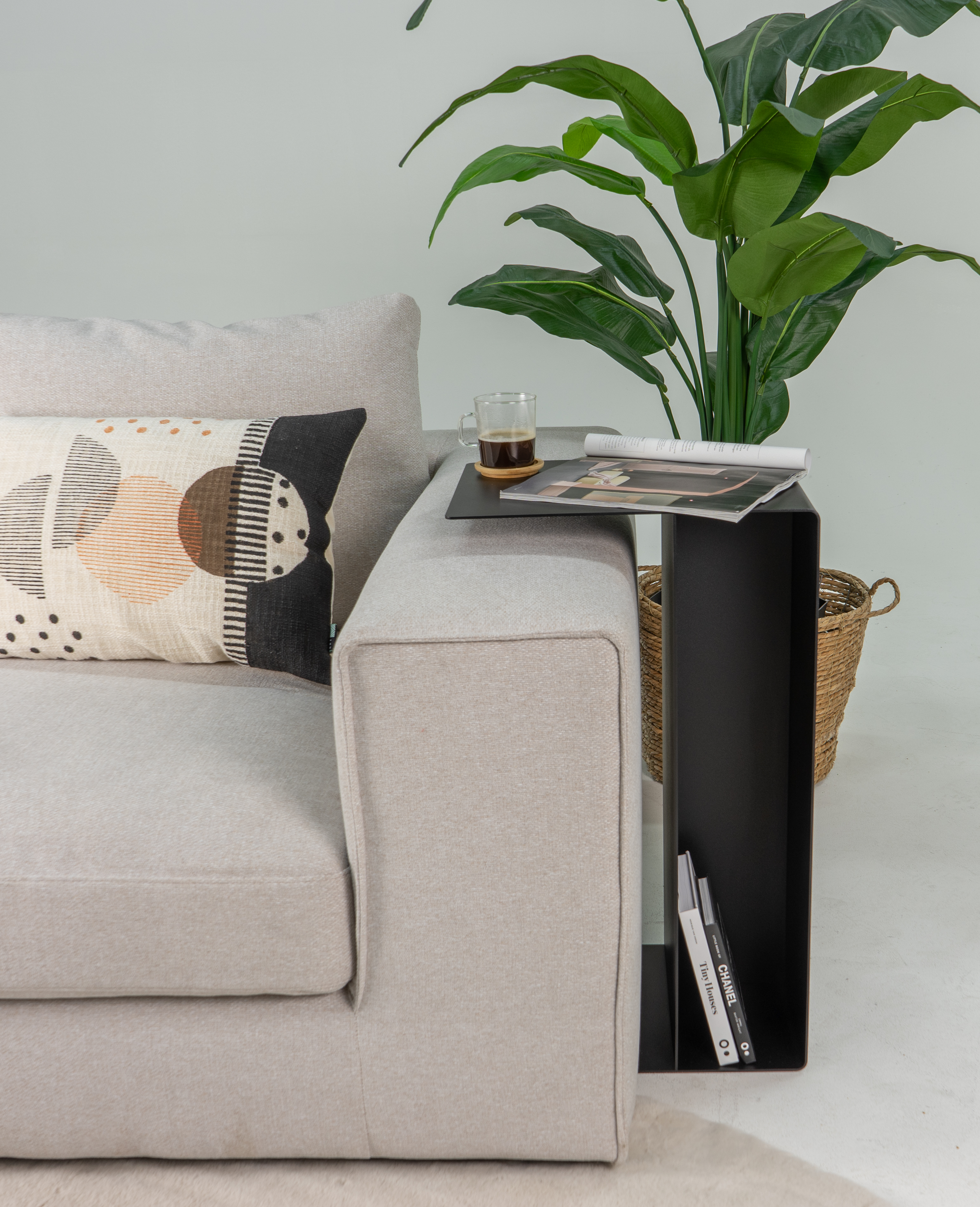 SLIDE High Sofa Table - Black_7