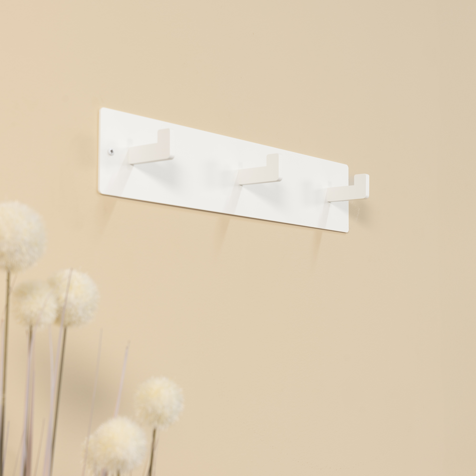 LEATHERMAN 3 Wall mounted coat rack - White_5