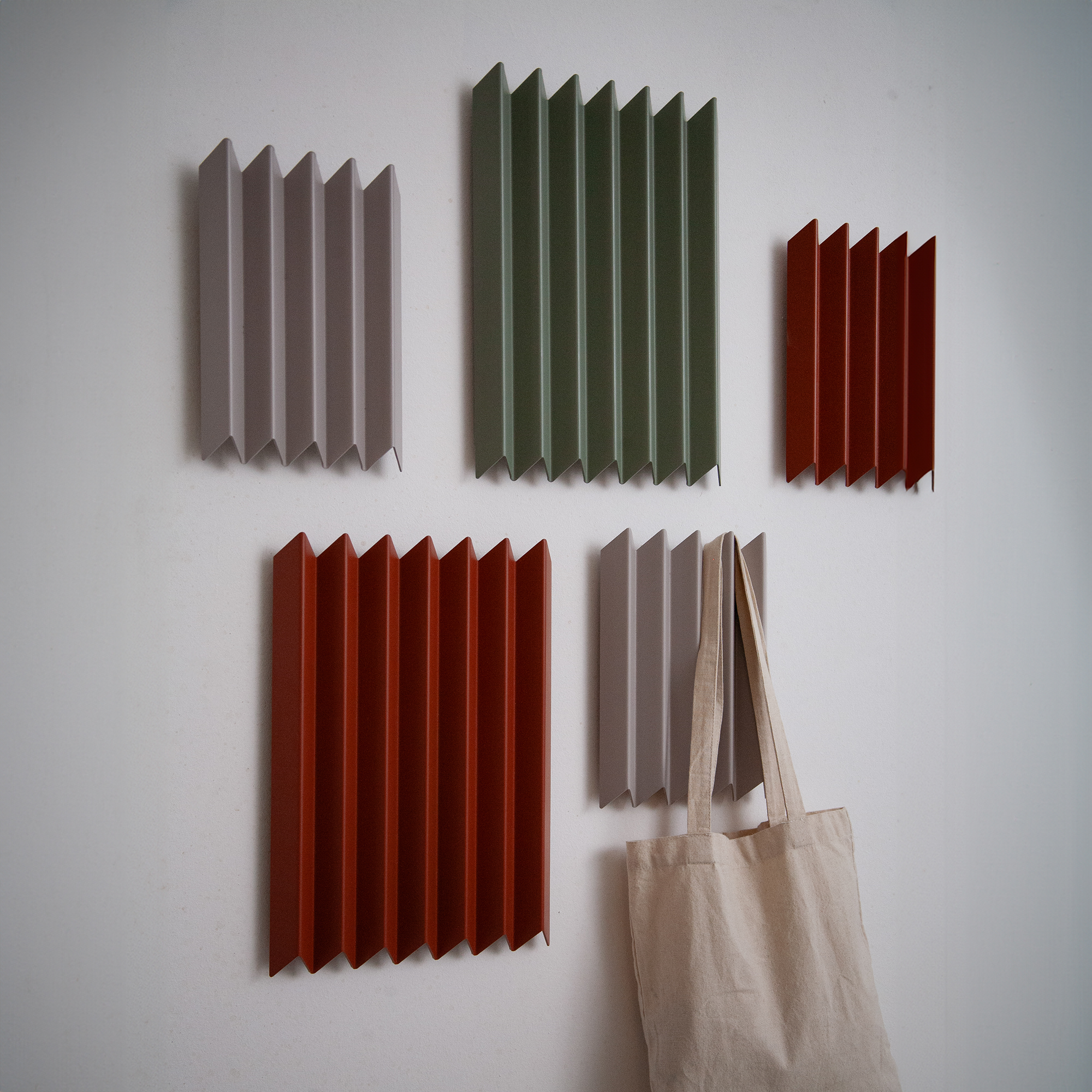 Spinder x BUDDE - SENSU Coat rack M - Silky Taupe_7