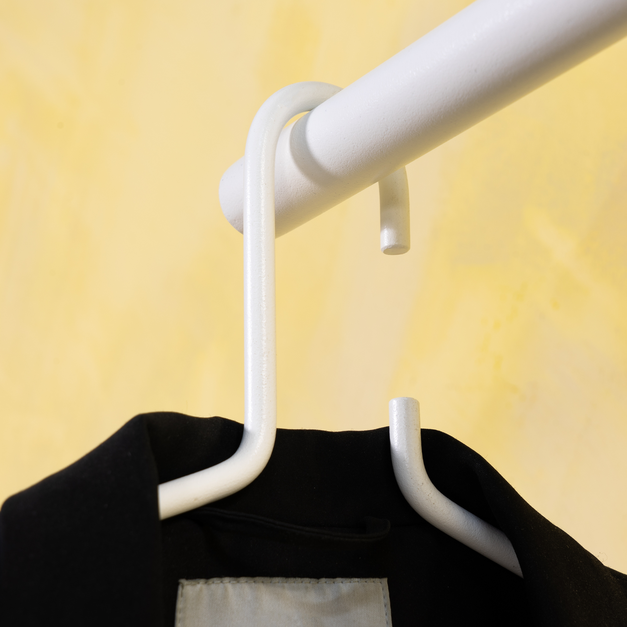 LUNO LARGE 70 Wall Coat Rack - White_7