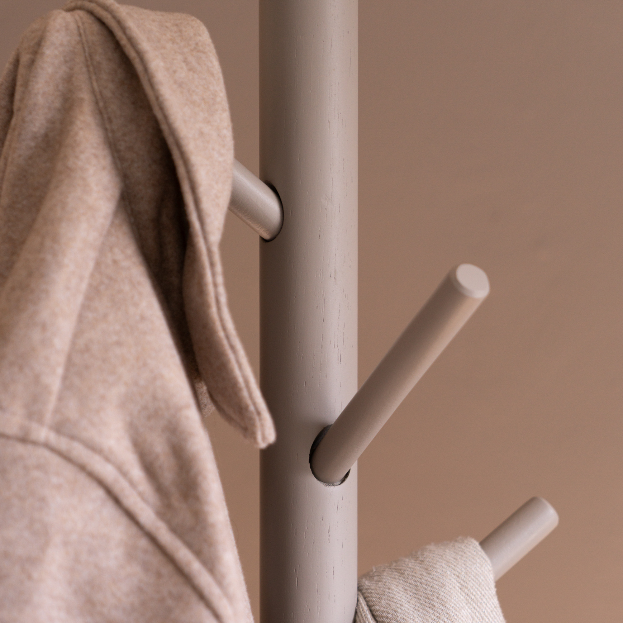 BRO Coat stand - Silky Taupe_7