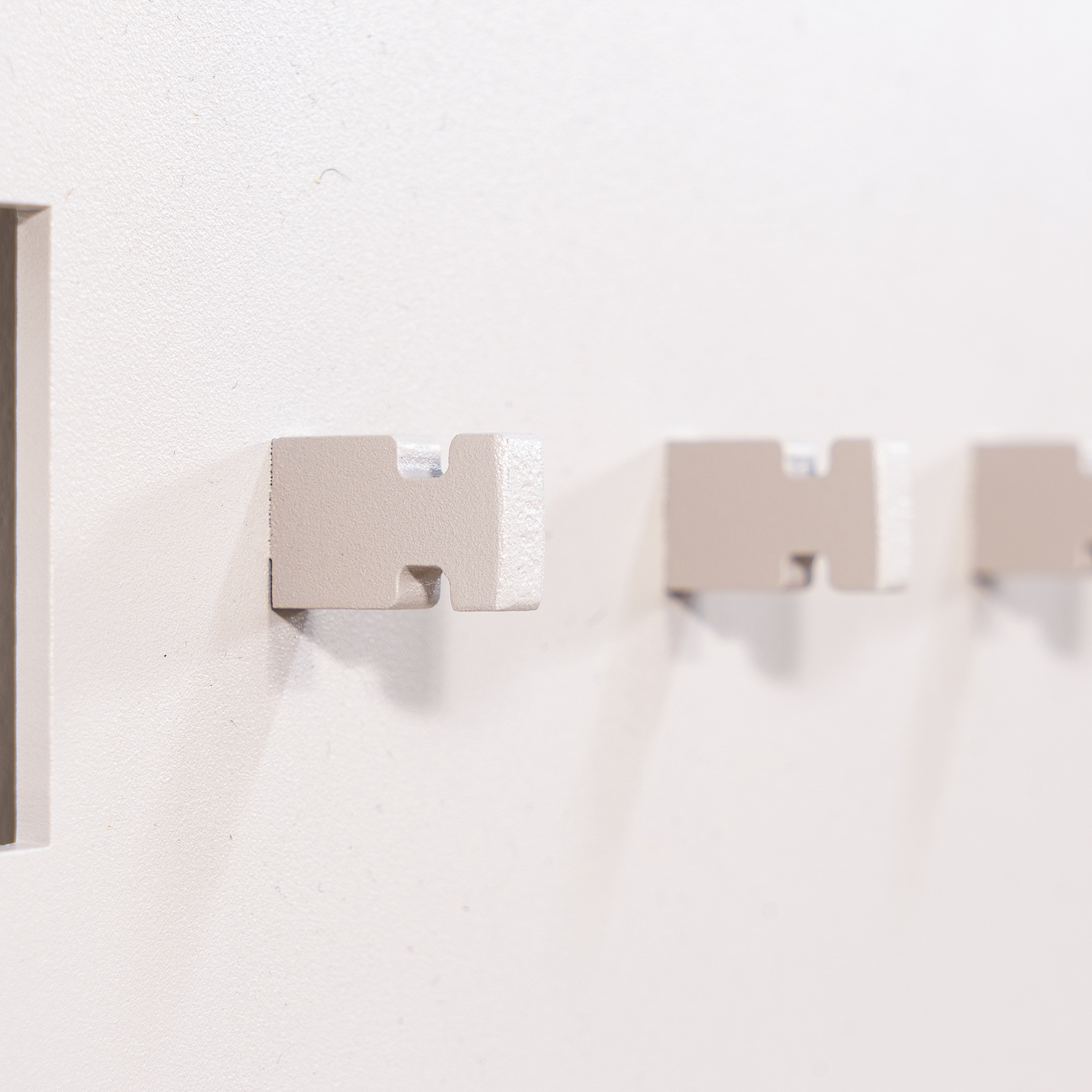 TETROMINO Coatrack - Silky Taupe_6